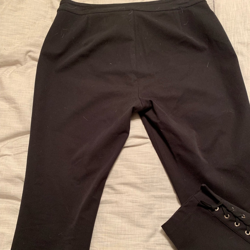 Lysse Black pants with tie ankles